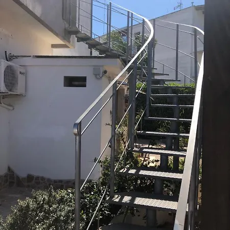 La Casa Del Giramondo Holiday home *