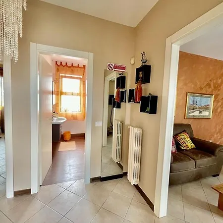 La Casa Del Giramondo Holiday home Lecce
